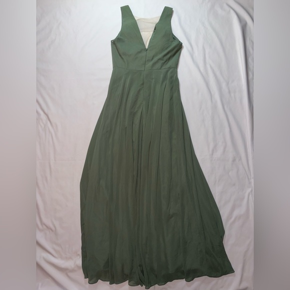 Jenny Yoo Size 12 Olive Green Ryan Deep V Neckline Bridesmaid Evening Dress - Picture 6 of 8